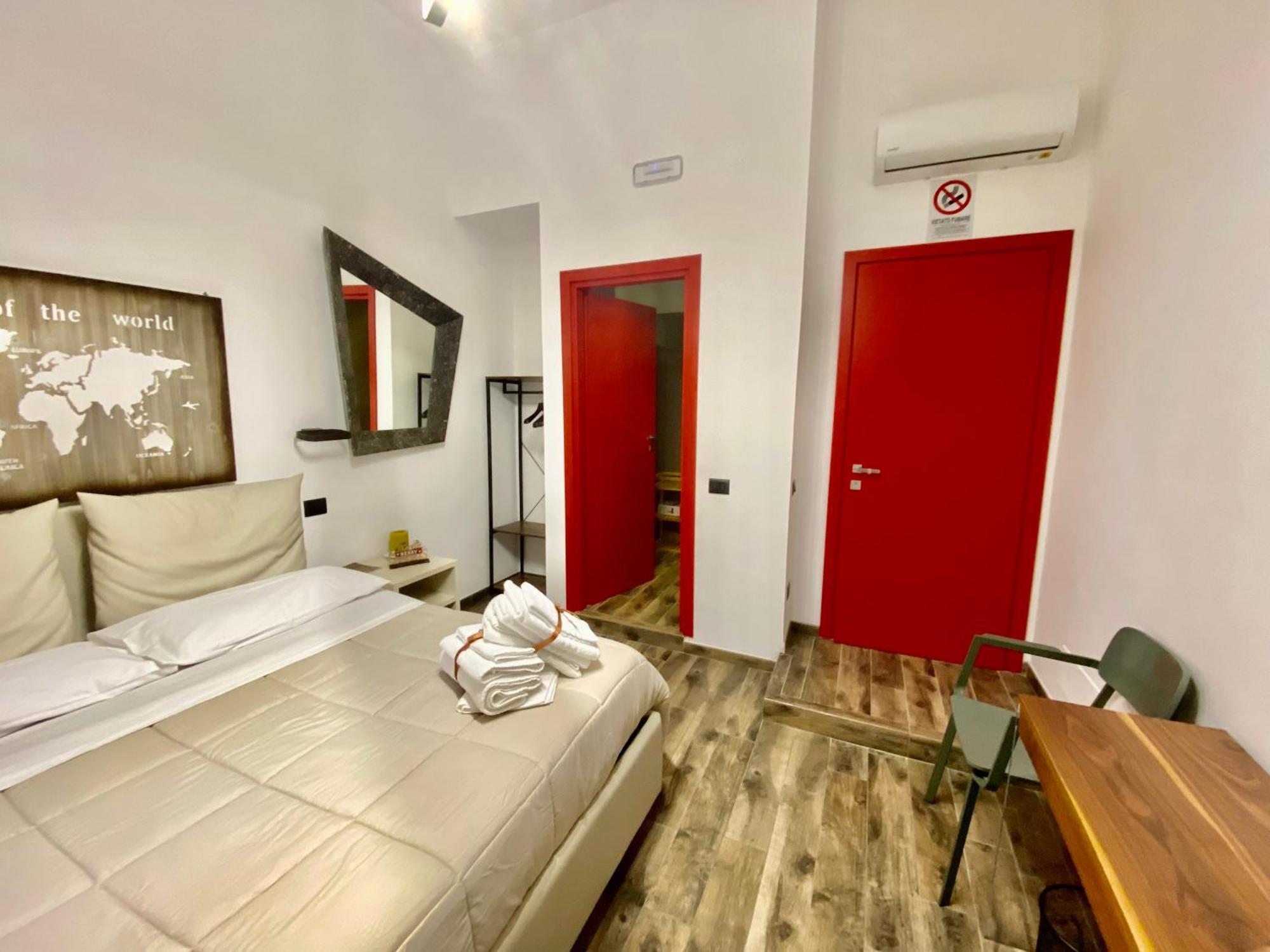 Holiday Guesthouse サレルノ 部屋 写真
