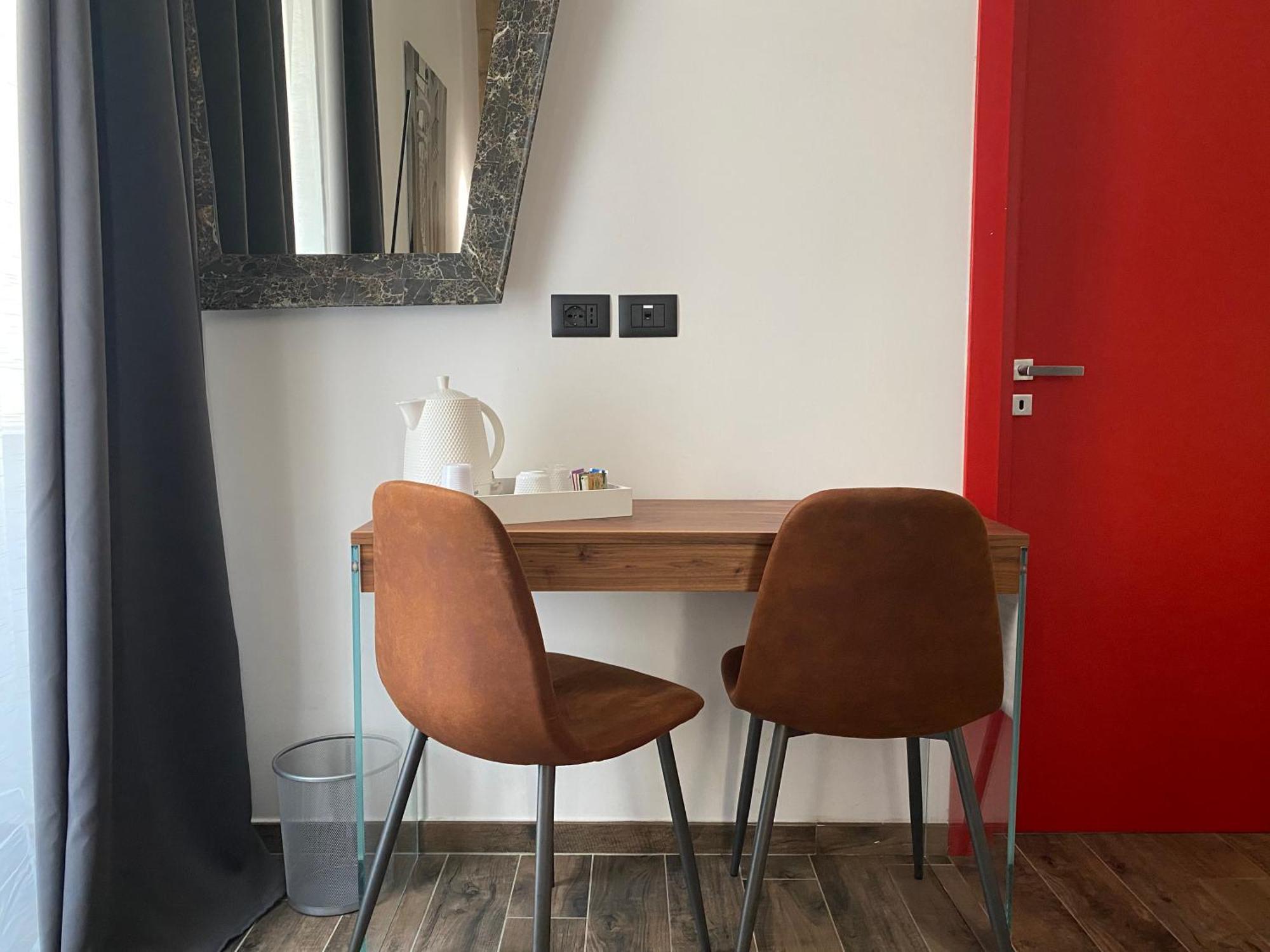 Holiday Guesthouse サレルノ 部屋 写真